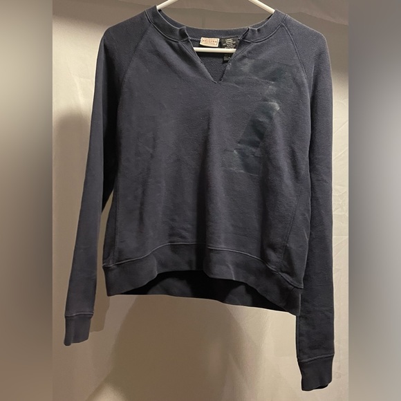 Navy Blue Sweatshirt - Picture 1 of 2